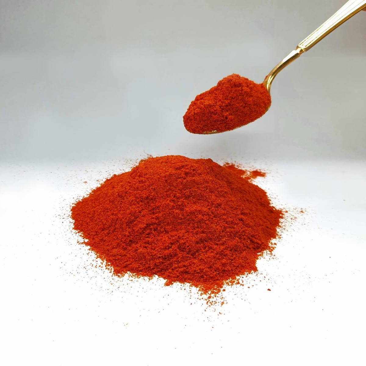 Indian red chili processing in Mahuva Gujarat