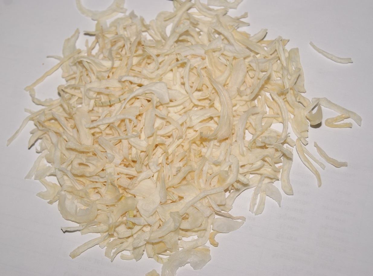 Dehydrated White Onion Flakes Manufacturer India